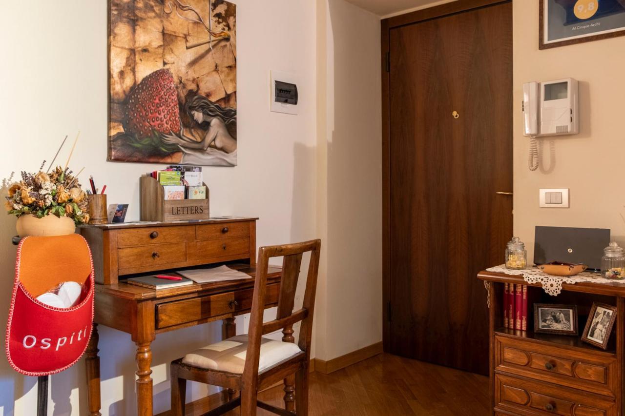 Ai Cinque Archi Apartment Verona Exterior foto
